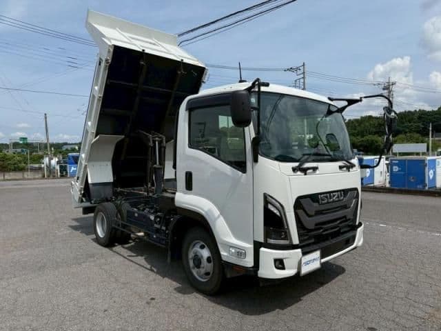 ISUZU