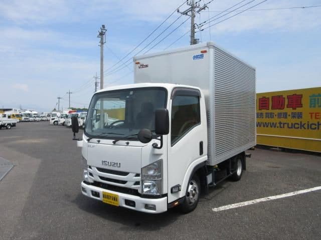 ISUZU