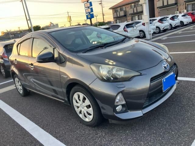 Car thumbnail 3