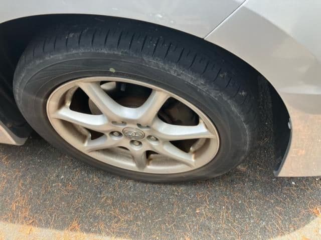 Car thumbnail 3