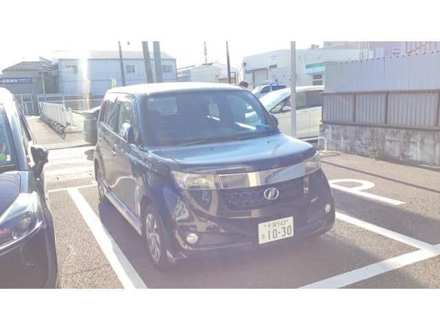 Car thumbnail 2
