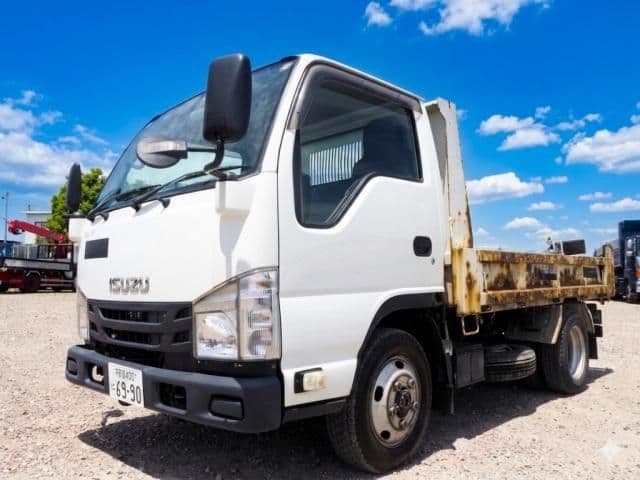ISUZU
