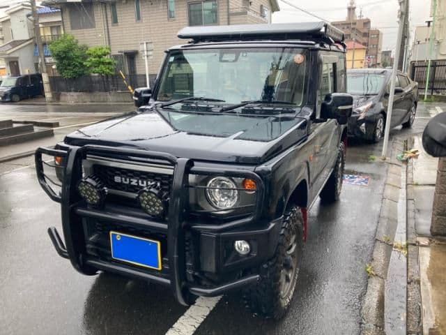 SUZUKI