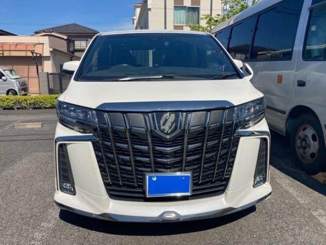 Car image 1