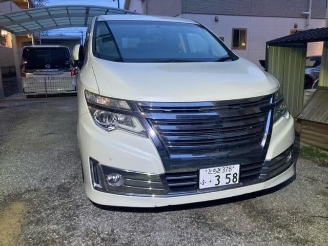 NISSAN