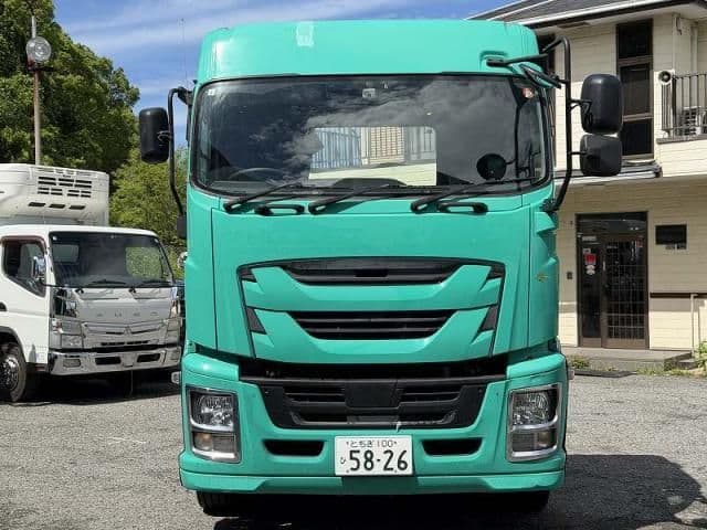 ISUZU