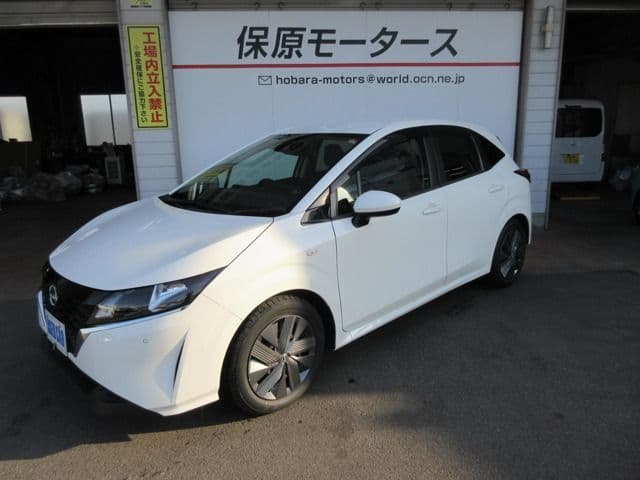 NISSAN