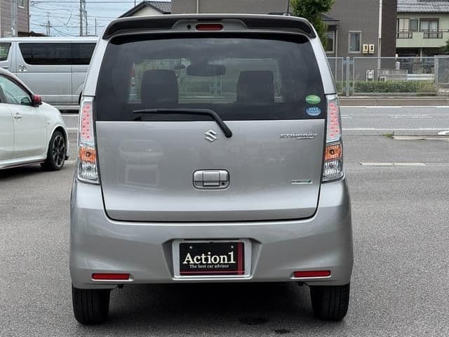 Car thumbnail 4