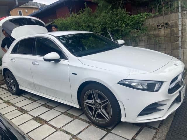 Car thumbnail 4