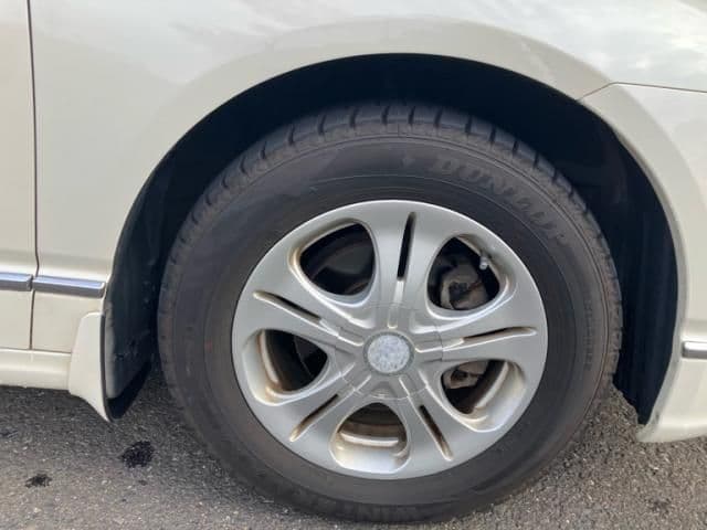 Car thumbnail 4
