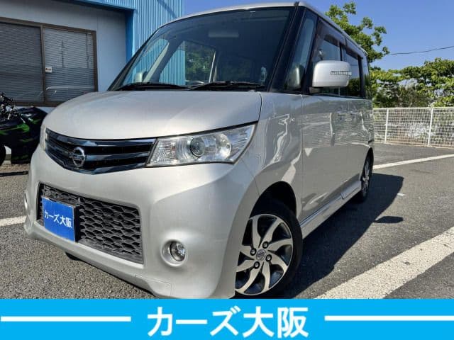 NISSAN