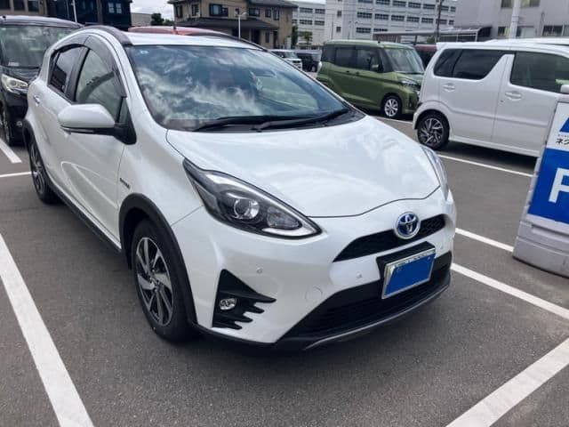 Car thumbnail 3