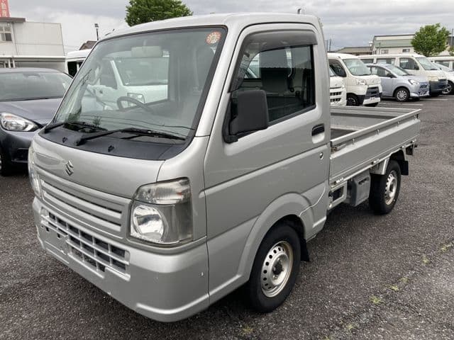 SUZUKI