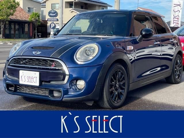 Car image 1
