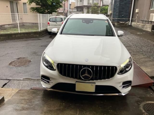 MERCEDES BENZ