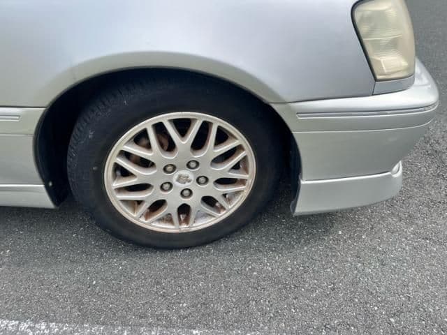 Car thumbnail 3