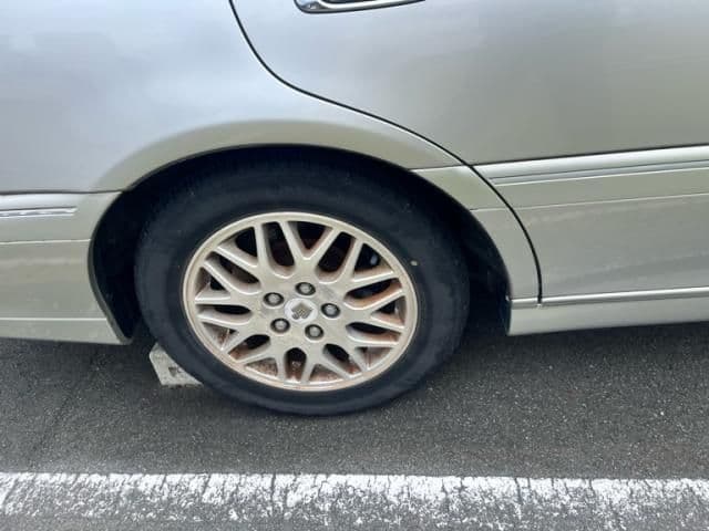 Car thumbnail 4
