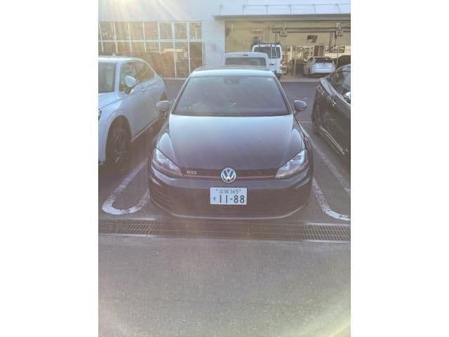 VOLKSWAGEN
