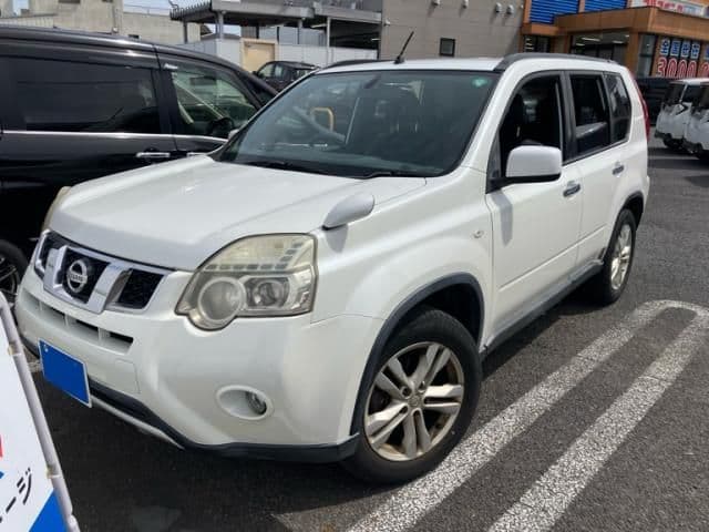 NISSAN