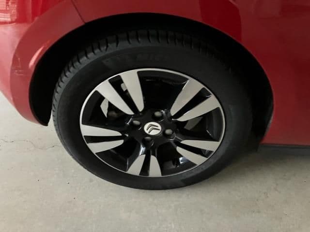 Car thumbnail 4