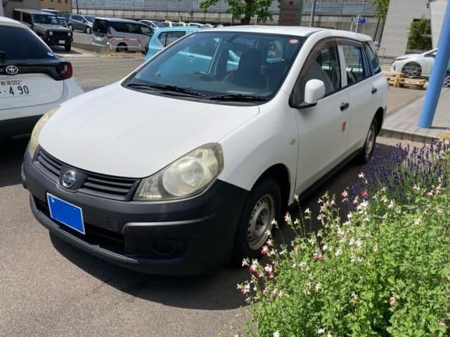 NISSAN
