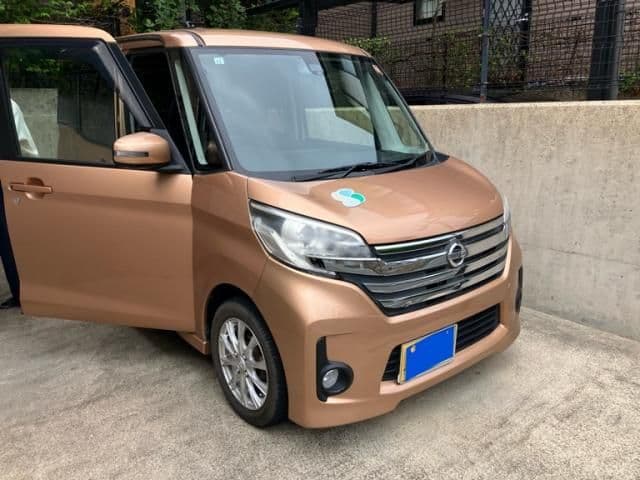NISSAN