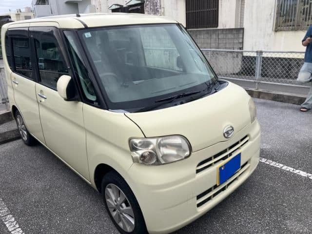 Car thumbnail 3