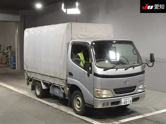 TOYOTA DYNA TRUCK 